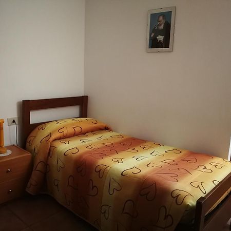 B&B Leggieri Villa Siria Σαν Τζιοβάνι Ροτόντο Δωμάτιο φωτογραφία