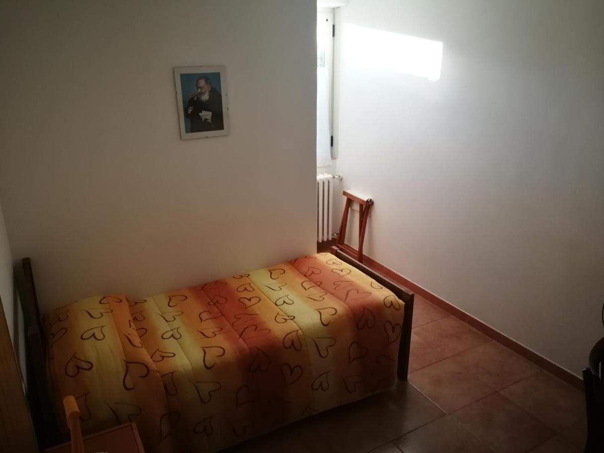 B&B Leggieri Villa Siria Σαν Τζιοβάνι Ροτόντο Εξωτερικό φωτογραφία