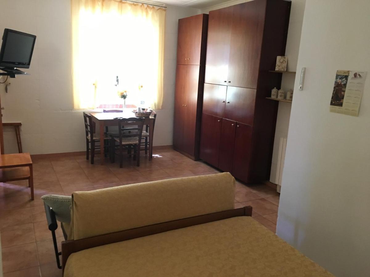 B&B Leggieri Villa Siria Σαν Τζιοβάνι Ροτόντο Εξωτερικό φωτογραφία