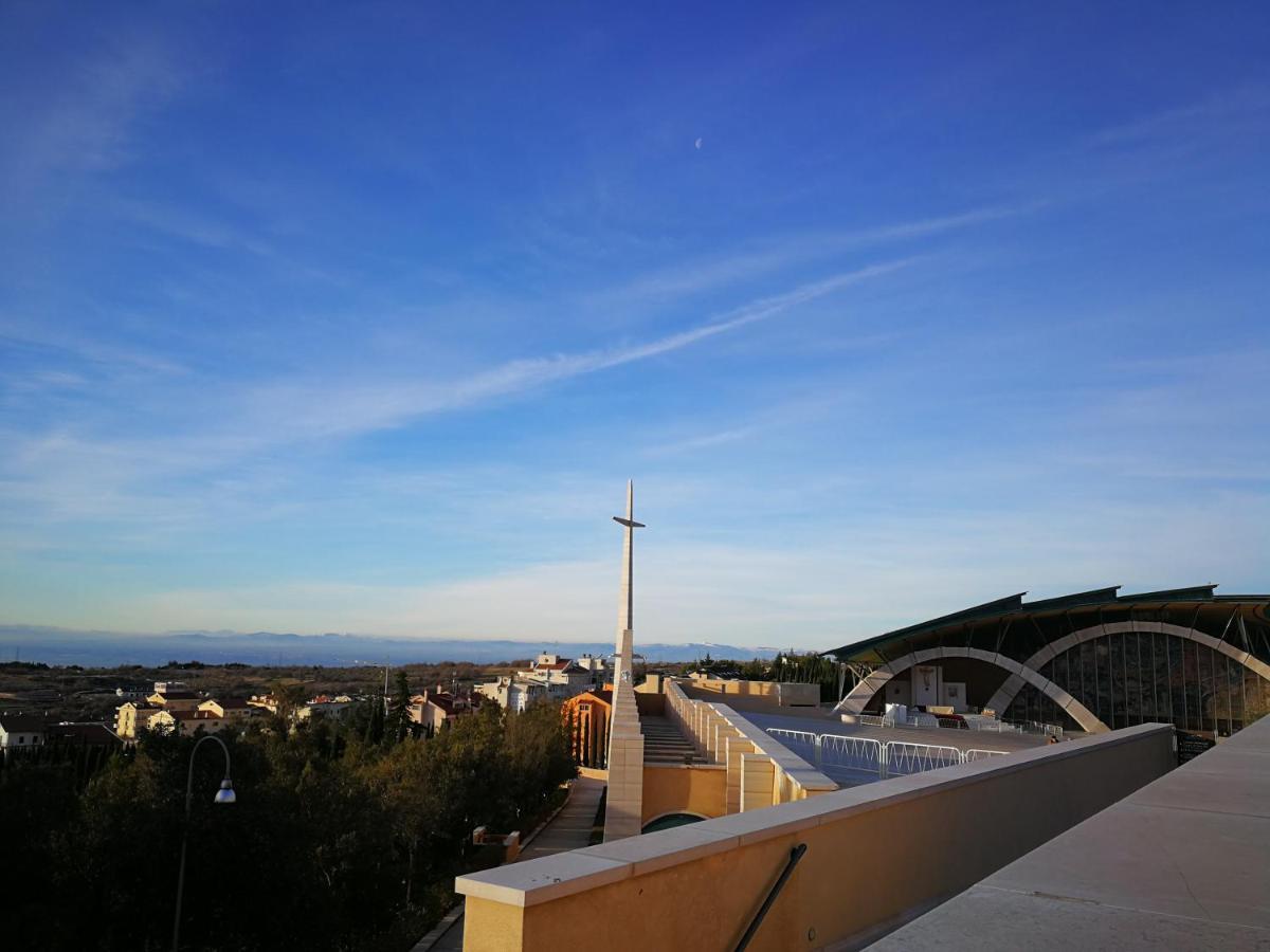 B&B Leggieri Villa Siria Σαν Τζιοβάνι Ροτόντο Εξωτερικό φωτογραφία